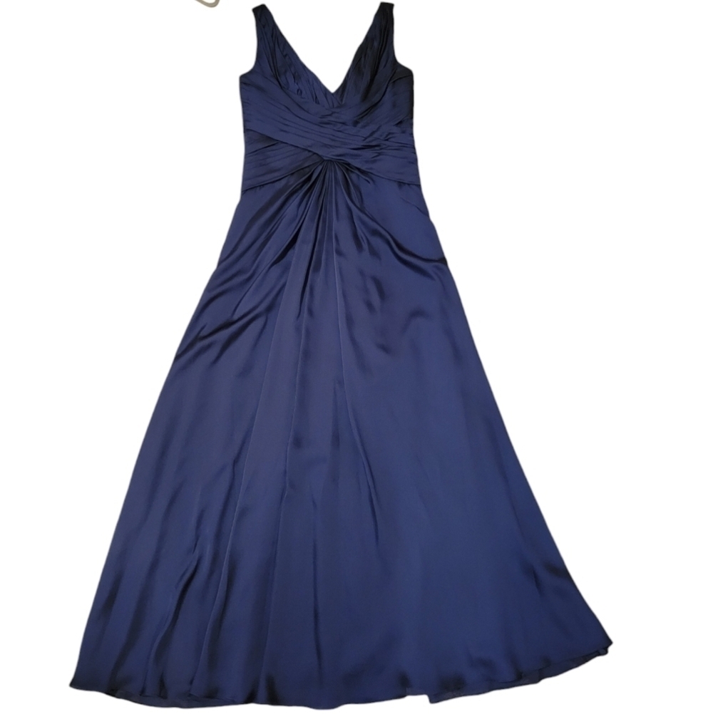 Monique Lhuillier Bridesmaid Floor Length Maxi Sleeveless Ruched Gathered Satin - Picture 12 of 12